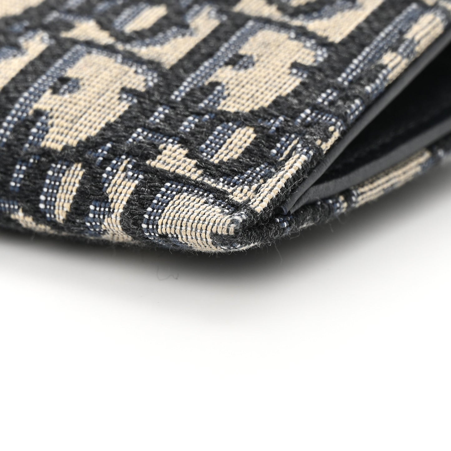 Oblique Saddle Chain Long Wallet Blue