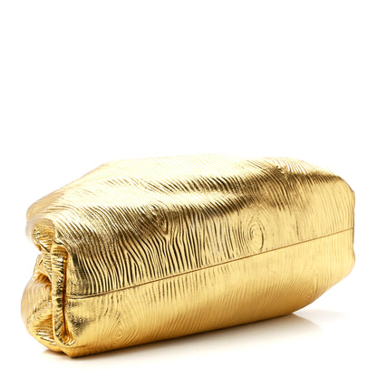 Bottega Veneta Metallic Bark Calfskin Embossed The Pouch Oversized Clutch Oro 4 of 12