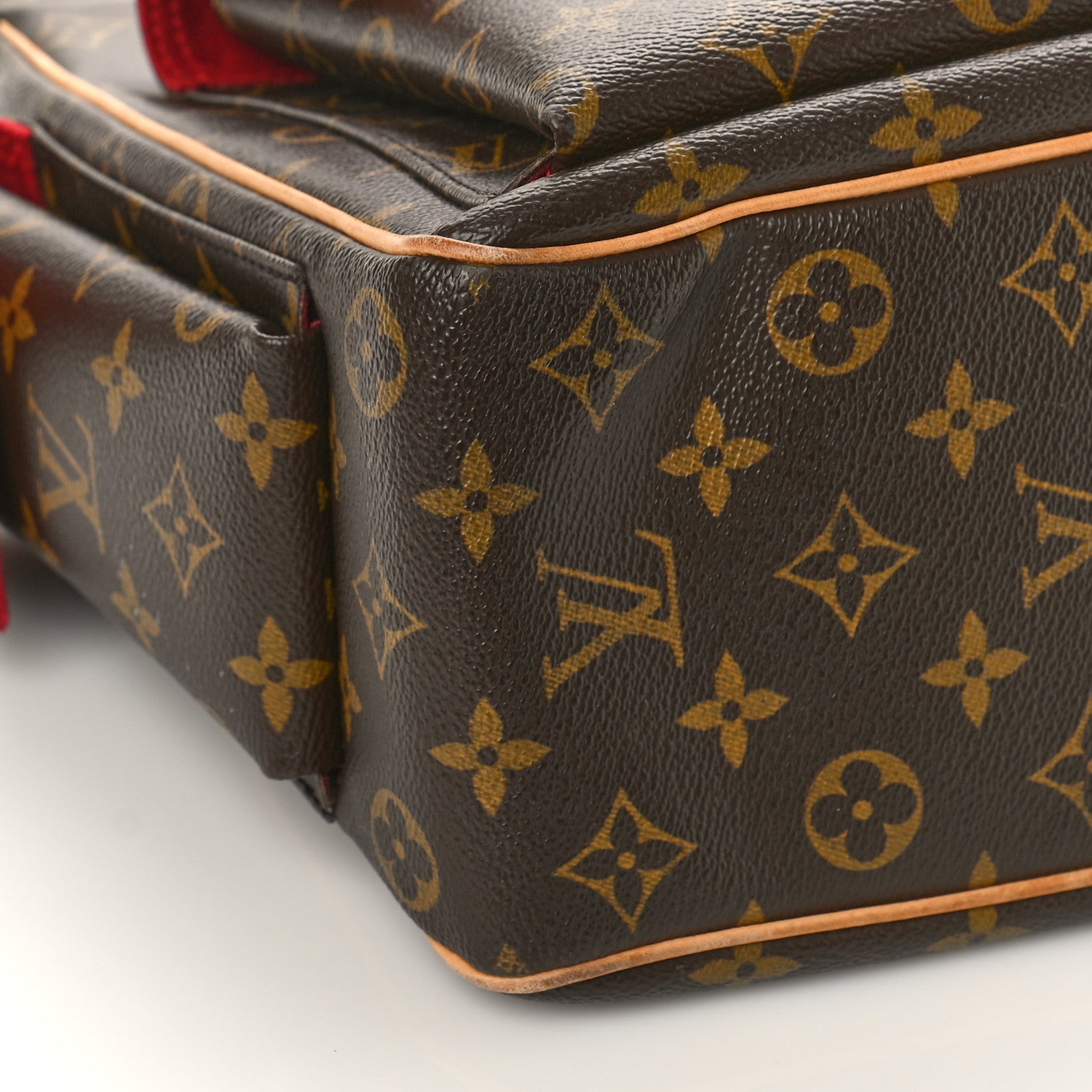 Louis Vuitton Monogram Viva-Cite GM 7 of 9