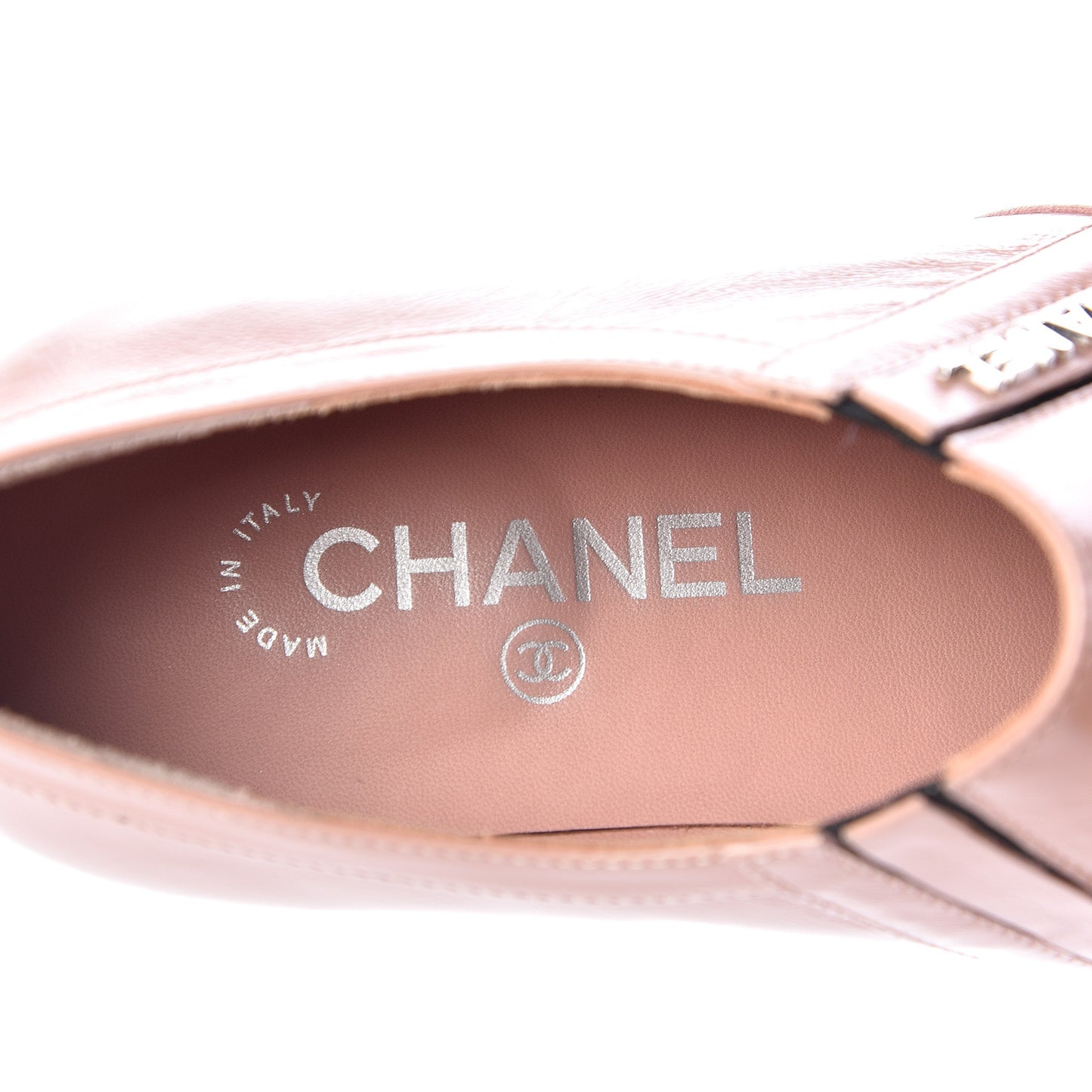 Glazed Calfskin Logo Slip On Loafers 38 Light Pink