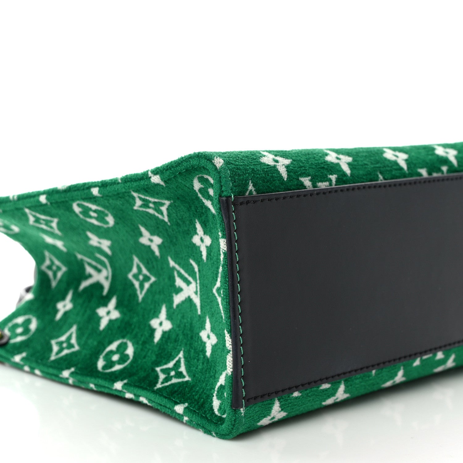 Louis Vuitton Jacquard Velvet Monogram Onthego PM Green 7 of 11
