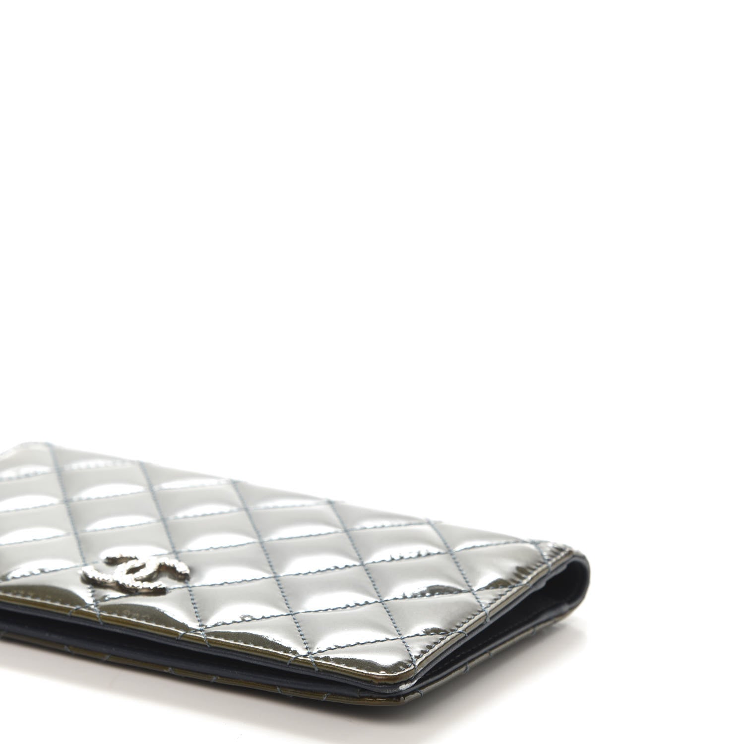 Chanel Patent Quilted Brilliant Yen Wallet Blue Fonce 7 of 12
