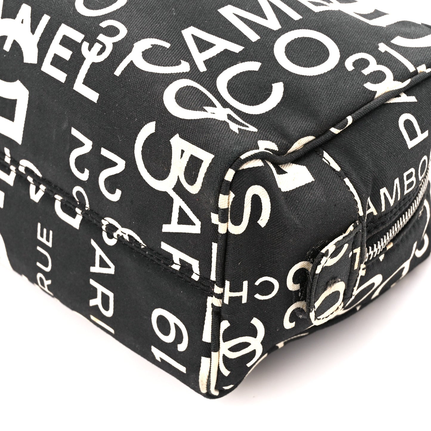 Canvas 31 Rue Cambon Cosmetic Pouch Black