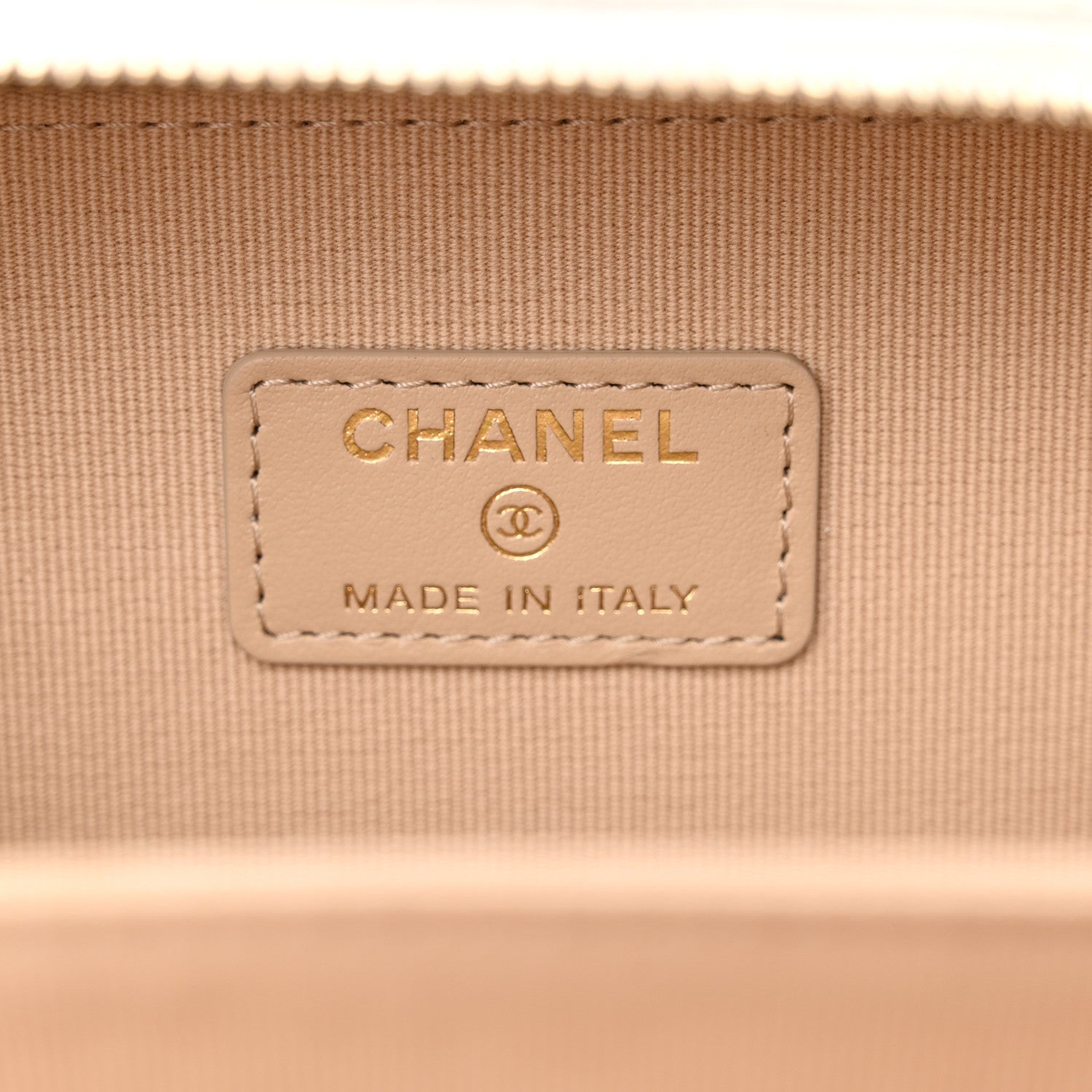 Chanel Caviar Quilted Twist Your Buttons Clutch With Chain White 6 of 11