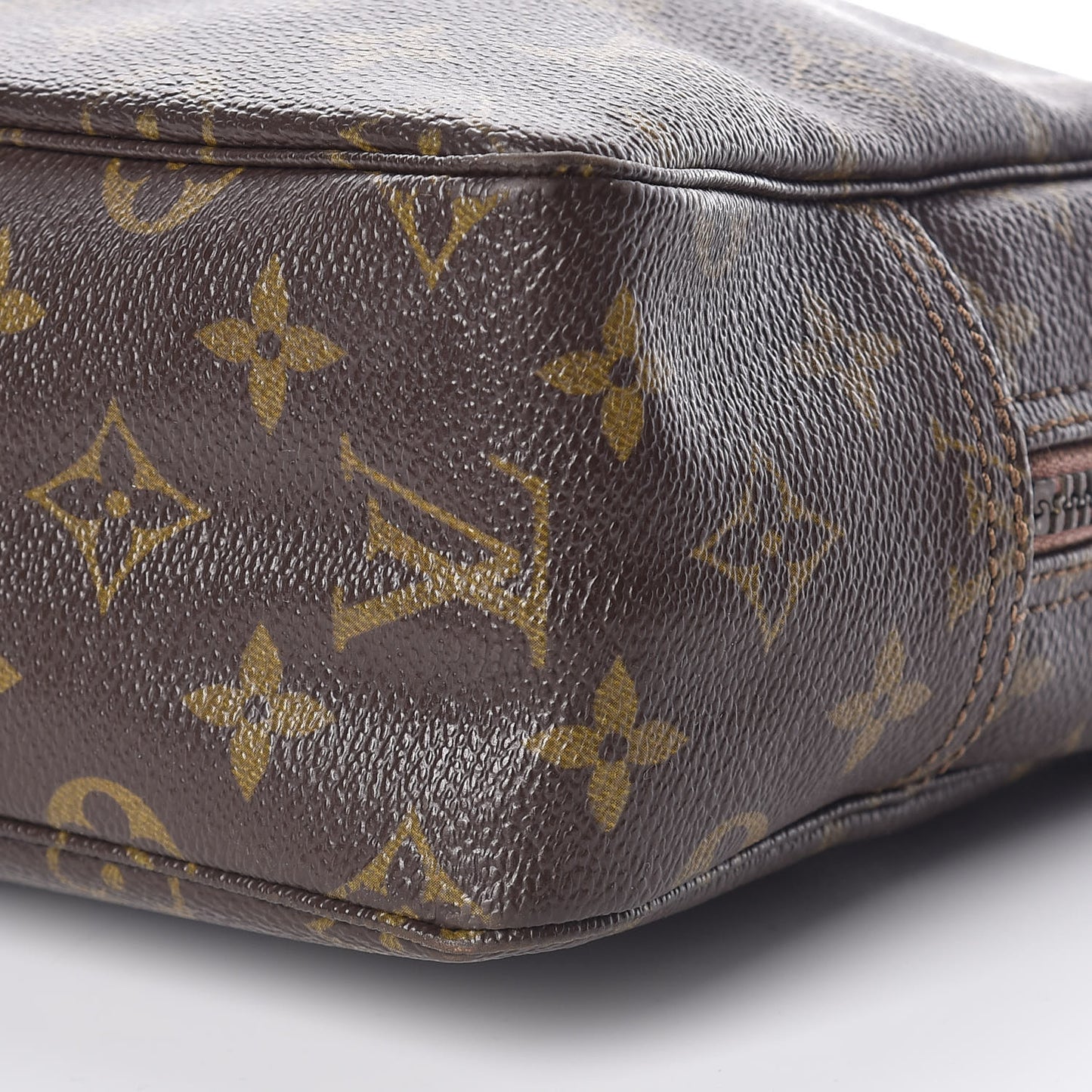 Monogram Trousse Toilette 28