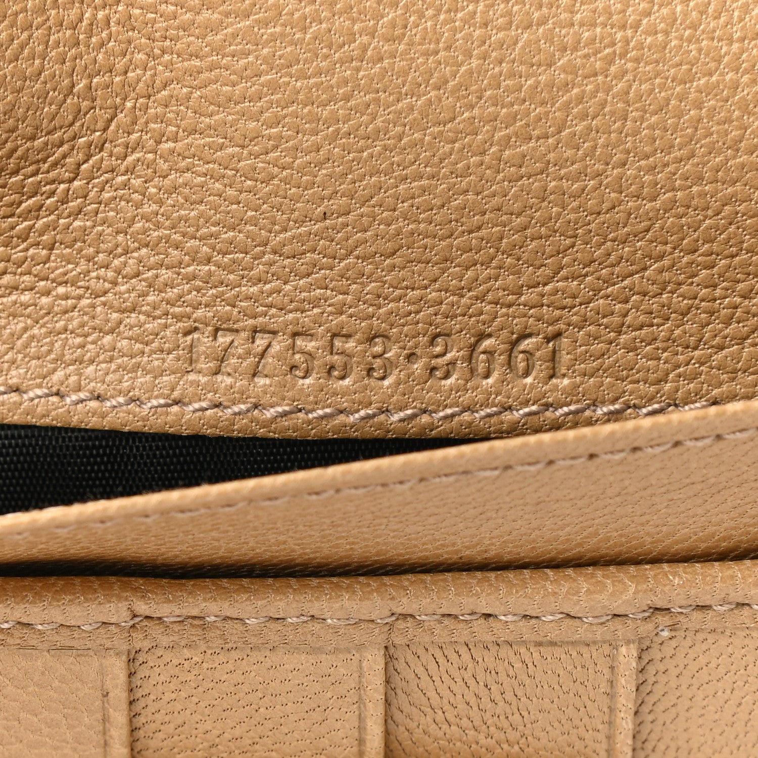 Saint Laurent Chevre Belle De Jour Wallet Beige 8 of 10