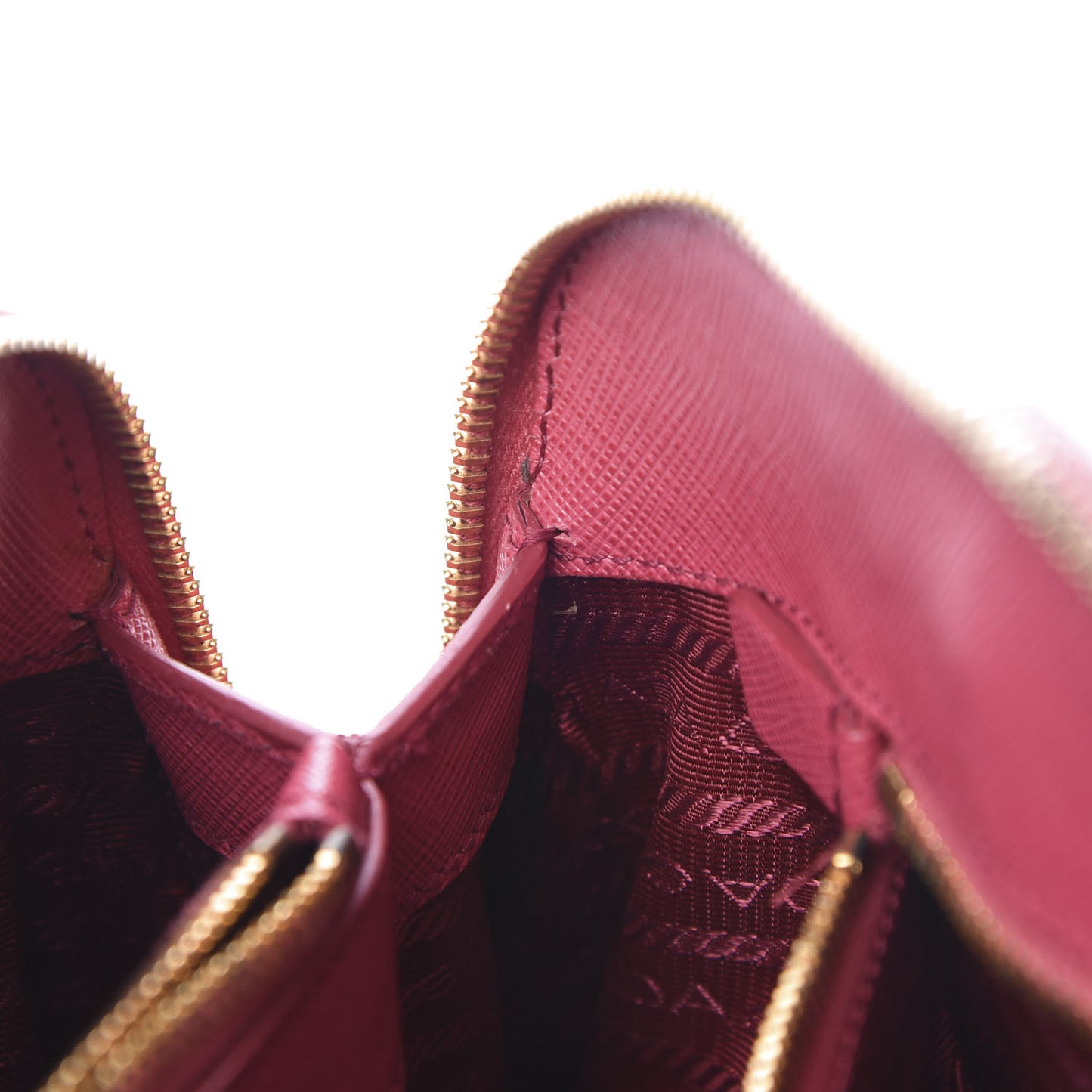 Saffiano Lux Medium Promenade Tote Peonia