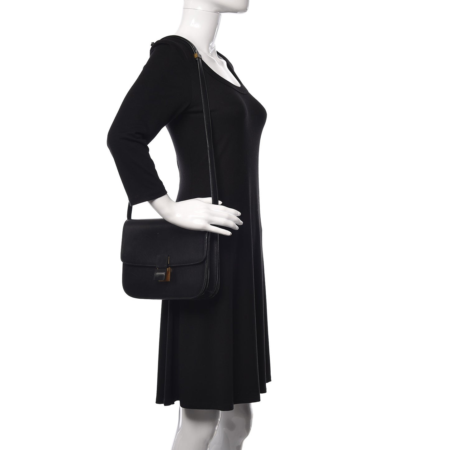 Box Calfskin Medium Classic Box Flap Bag Black