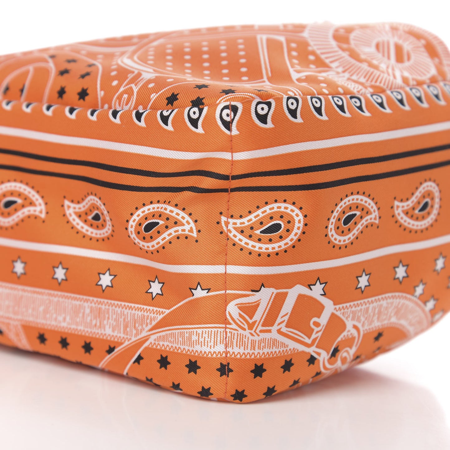 Barenia Silk Eperons d'Or Fourbi 25 MM Pouch Orange Fauve
