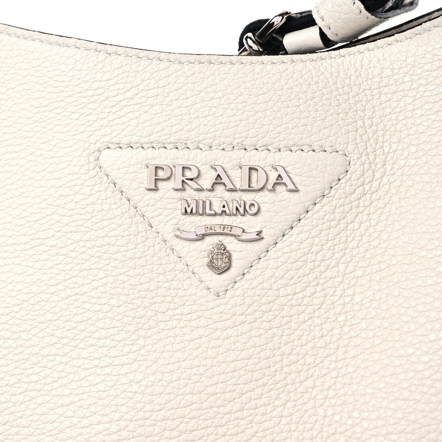 Vitello Daino Soft Hobo Messenger Bag White