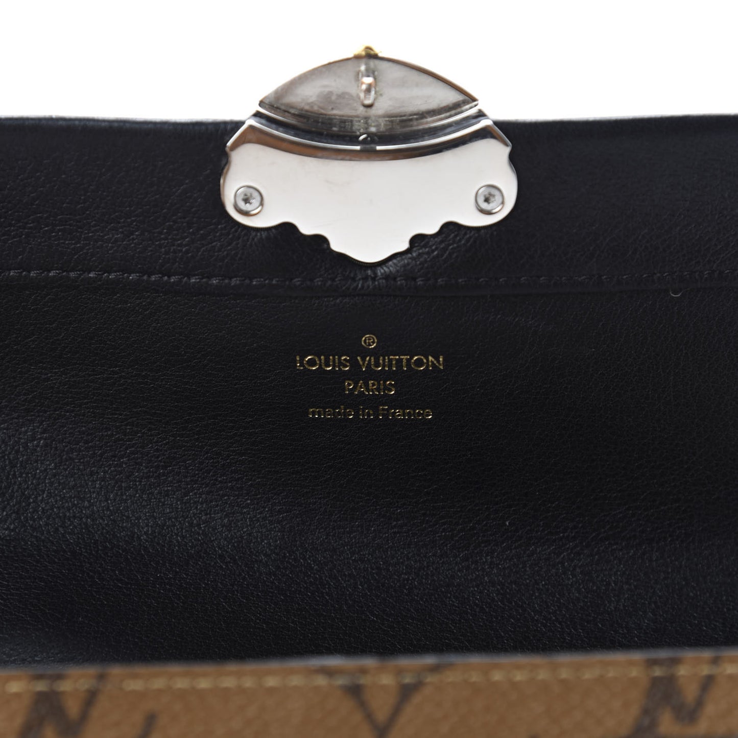 Calfskin Reverse Monogram Column Sarah Wallet Black