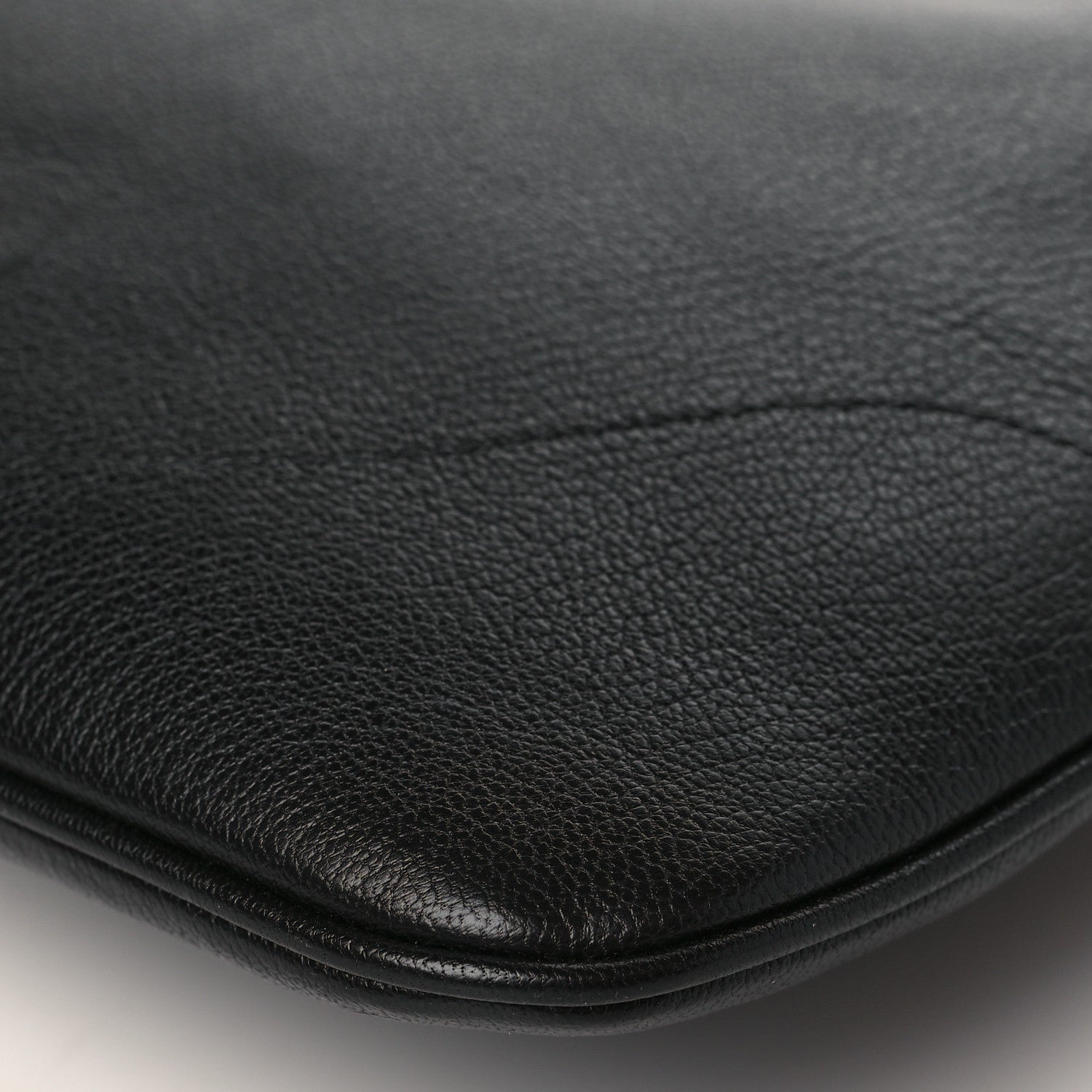 Gucci Goatskin Medium Aphrodite Shoulder Bag Black 9 of 9