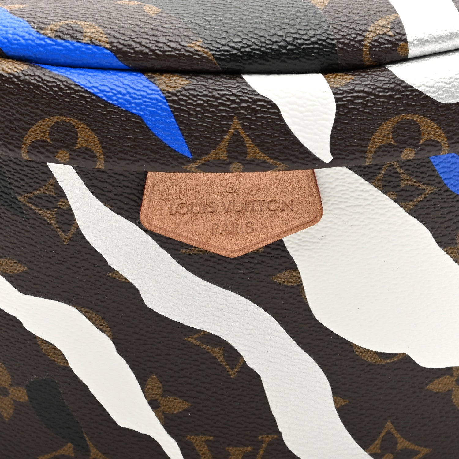 Louis Vuitton x LoL Monogram Bumbag Blue Silver 7 of 9