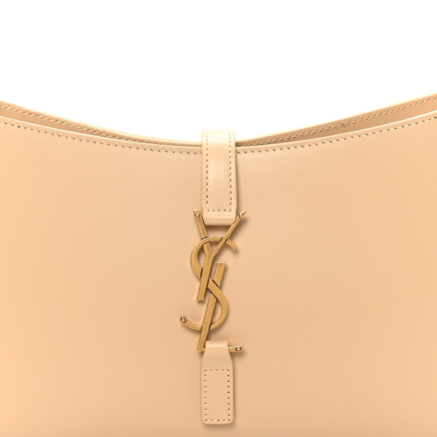 Smooth Calfskin Le 5 A 7 Hobo Ivory