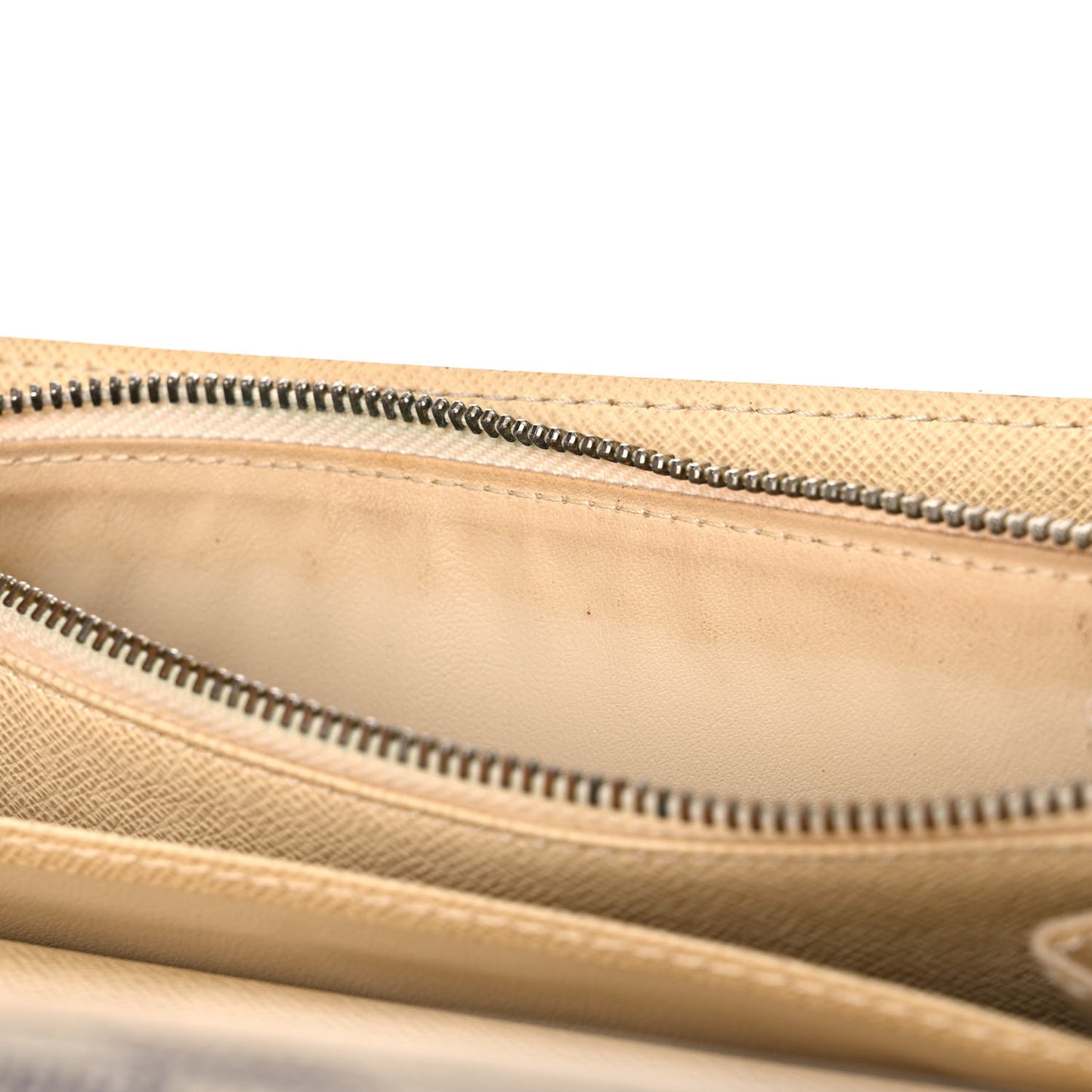 Damier Azur Sarah Wallet