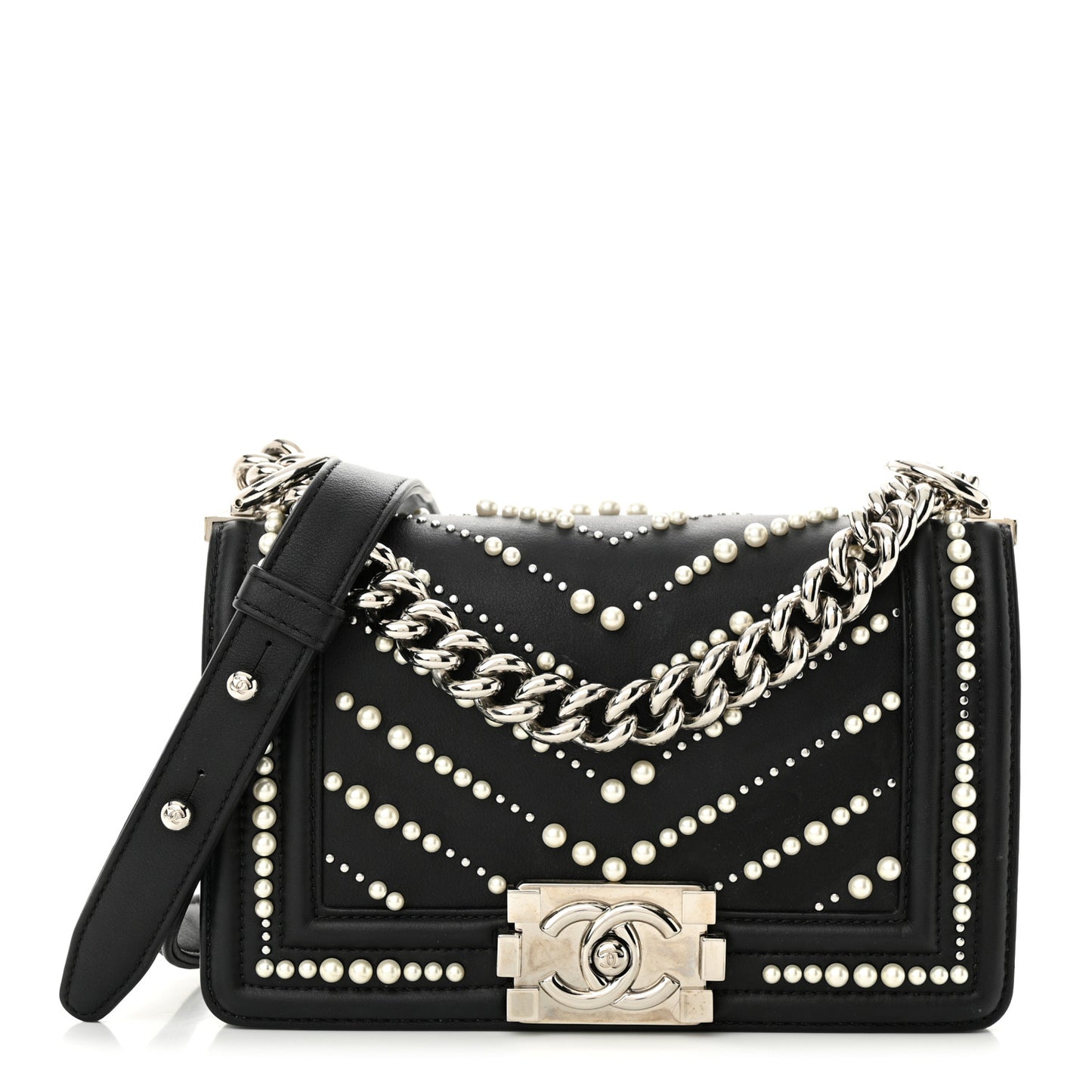 Calfskin Pearl Chevron Small Boy Flap Black