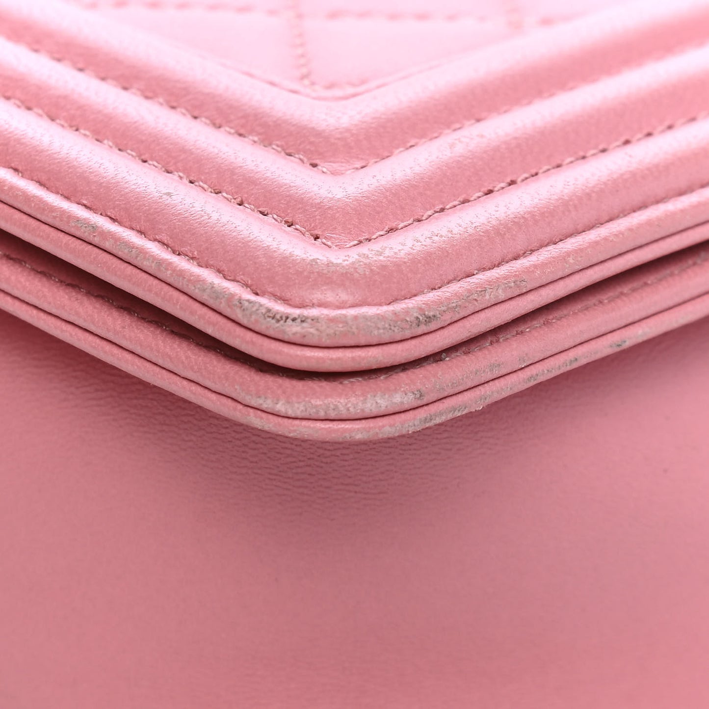 Lambskin Quilted New Medium Boy Flap Pink