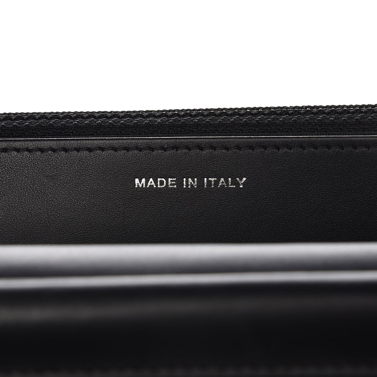 Caviar Quilted Boy Wallet On Chain WOC Black