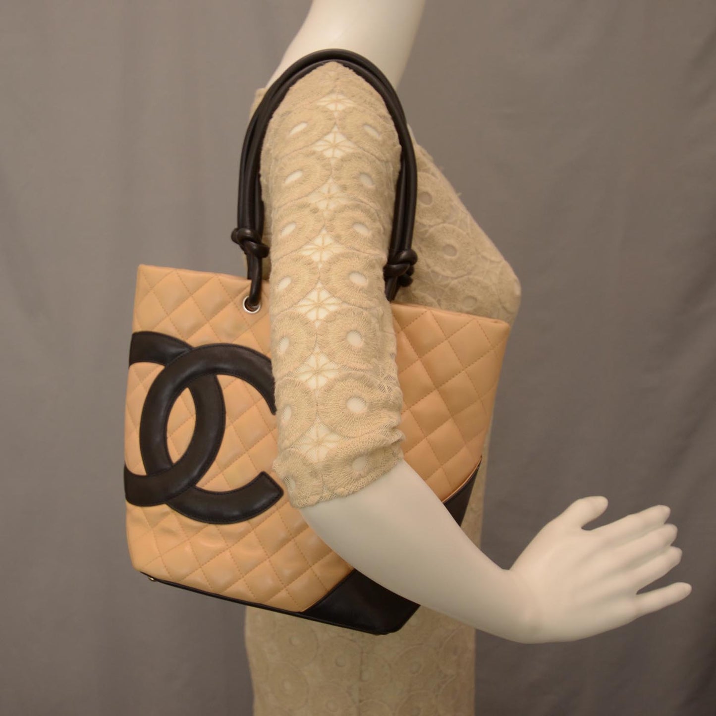 Calfskin Quilted Medium Cambon Tote Beige Black