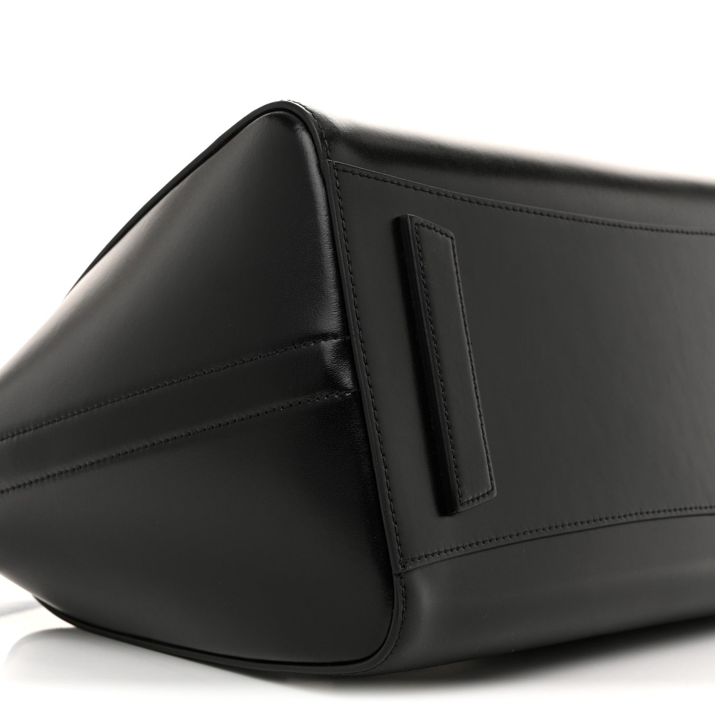 Shiny Lord Calfskin Medium Antigona Black