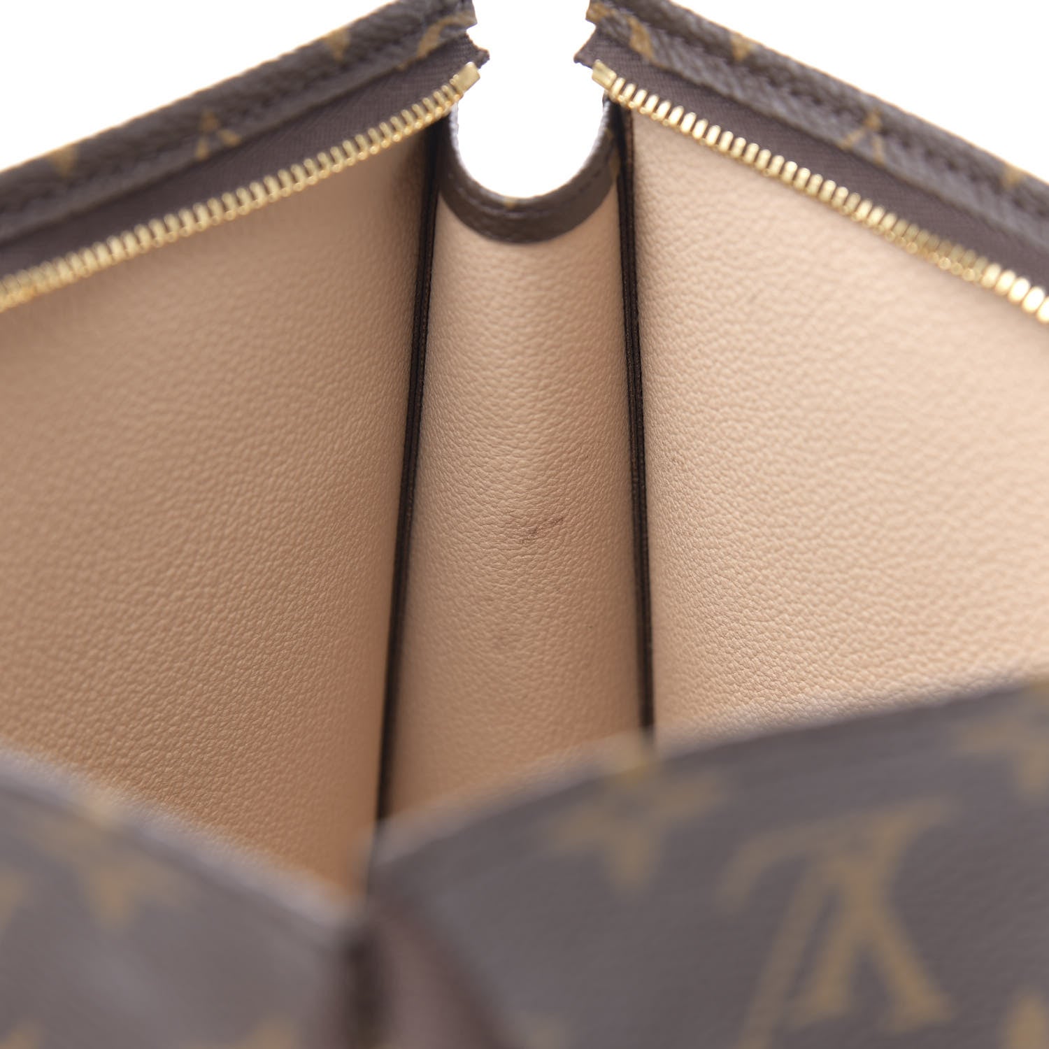 Louis Vuitton Monogram Toiletry Pouch 26 10 of 10