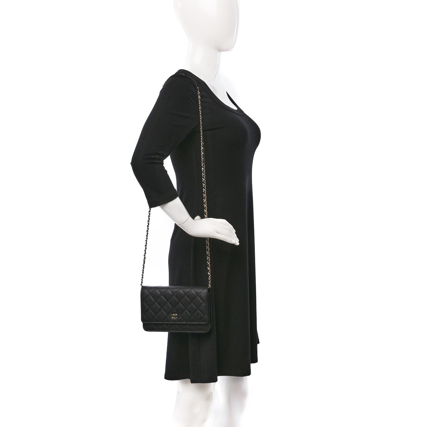 Caviar Quilted Wallet on Chain WOC Black