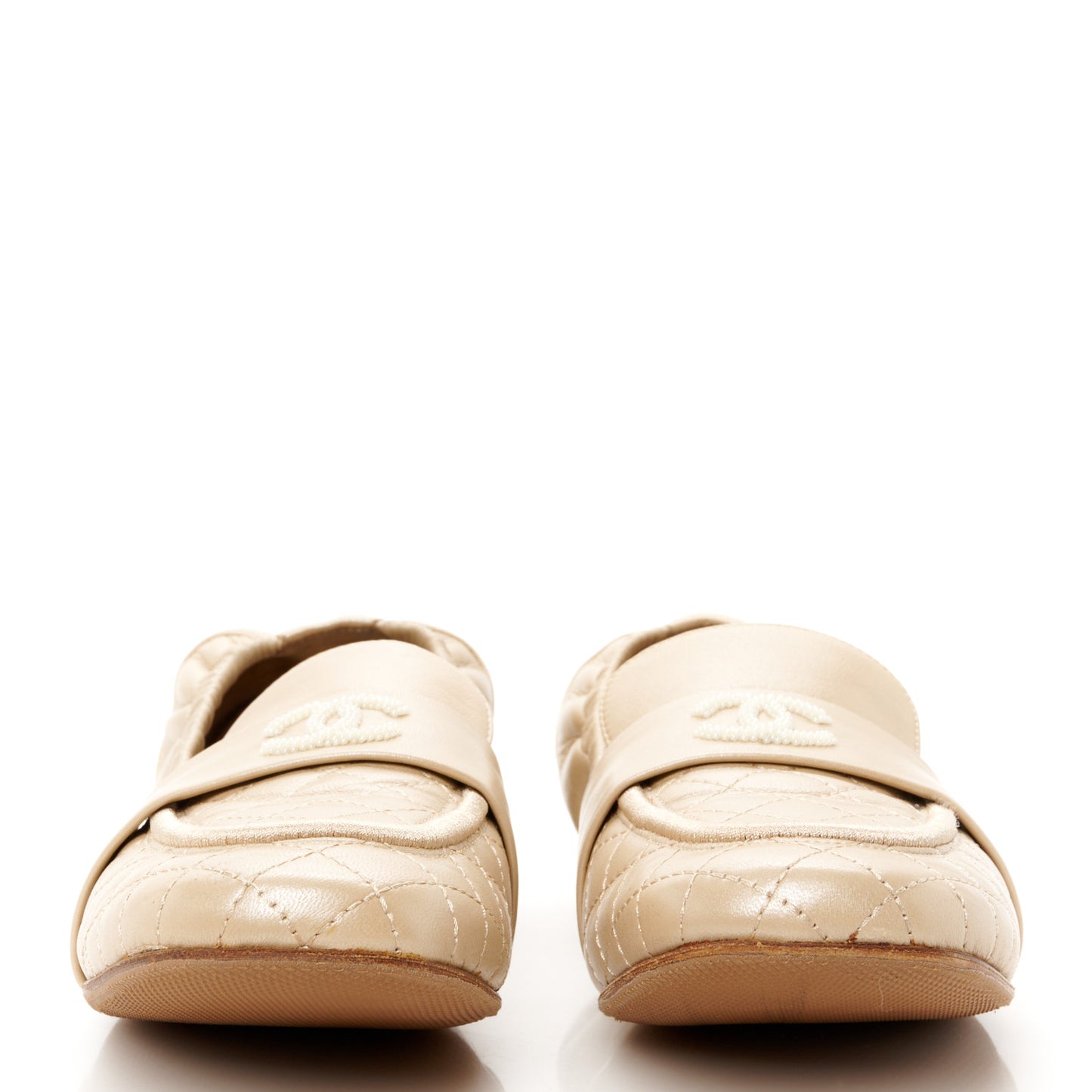 Laminated Lambskin Womens Quilted Elastic CC Moccasin Loafers 37.5 Beige