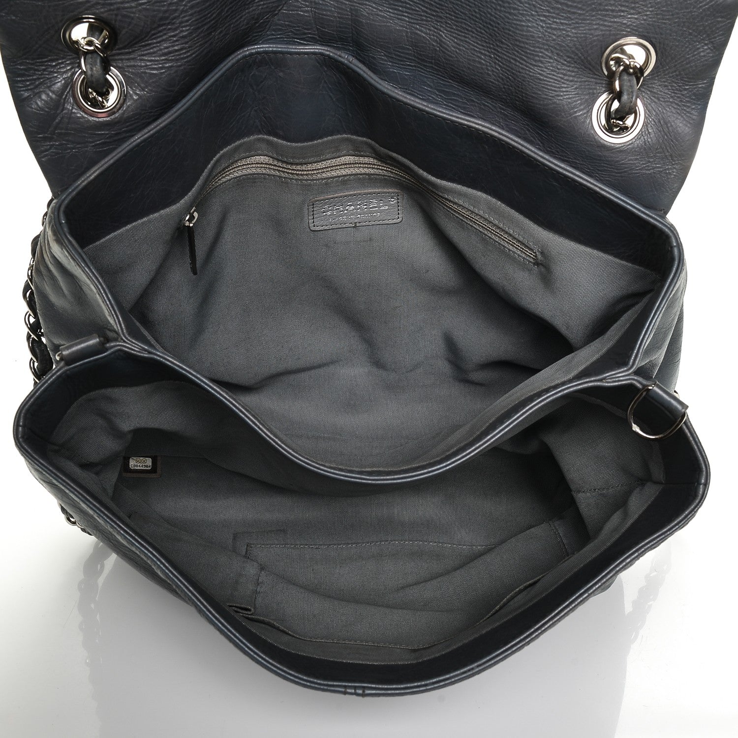 Chanel Shiny Lambskin Quilted Large Trianon Messenger Flap Grey 5 of 7