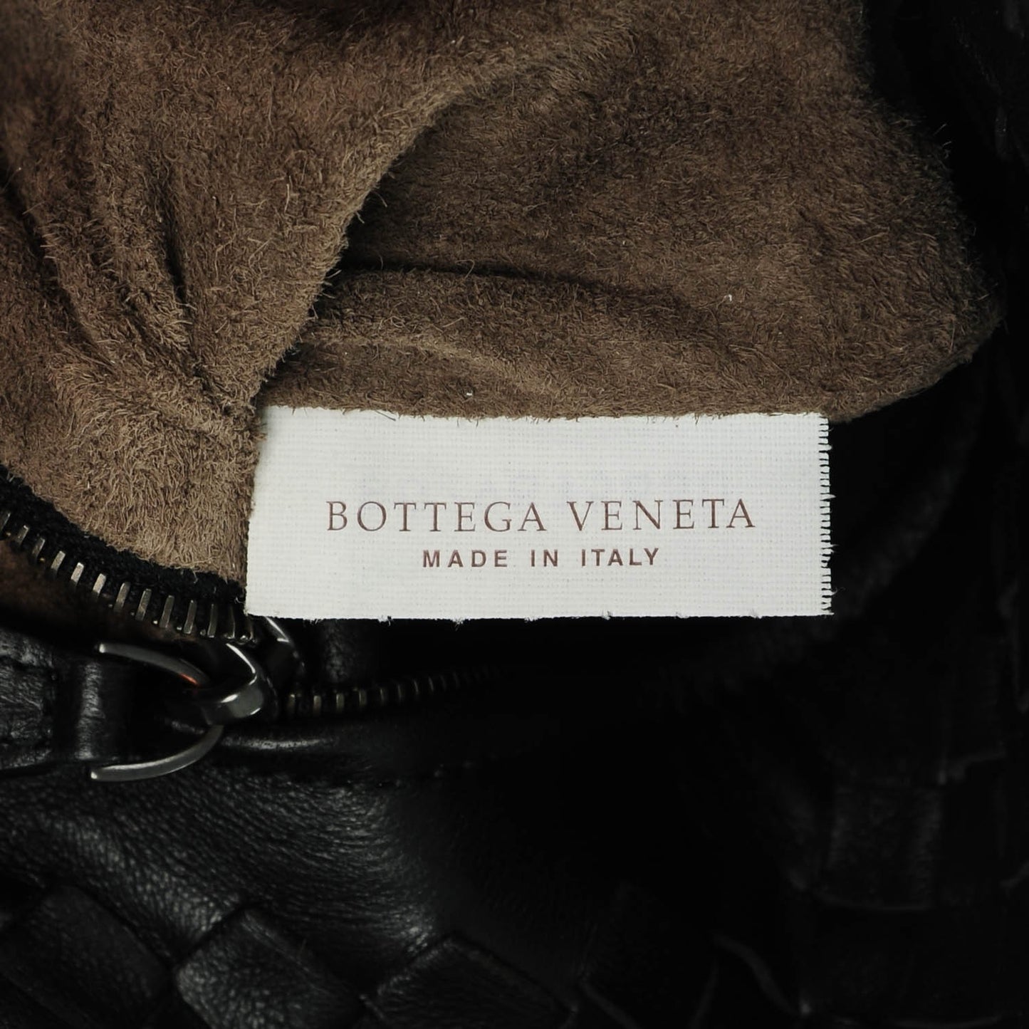 Nappa Intrecciato Medium Garda Bag Black