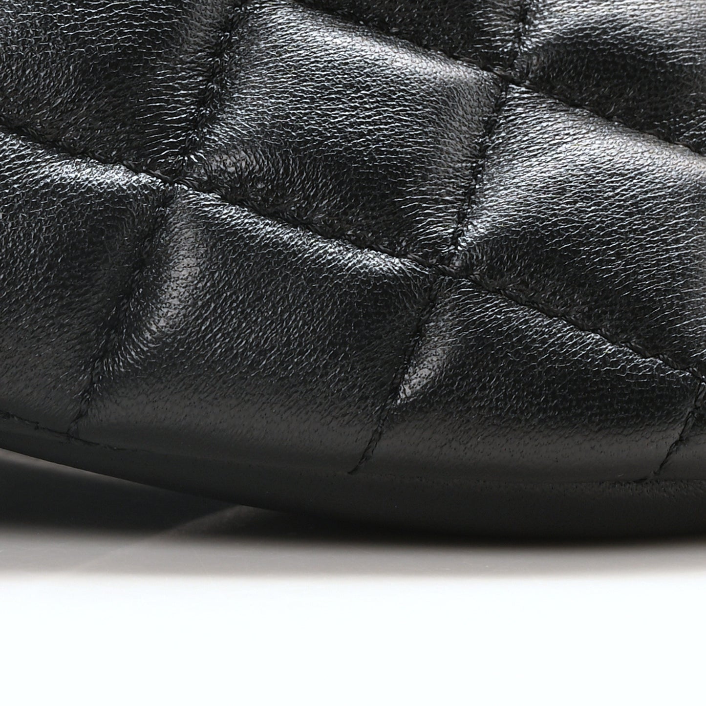 Nappa Quilted Medusa Belt Bag Black