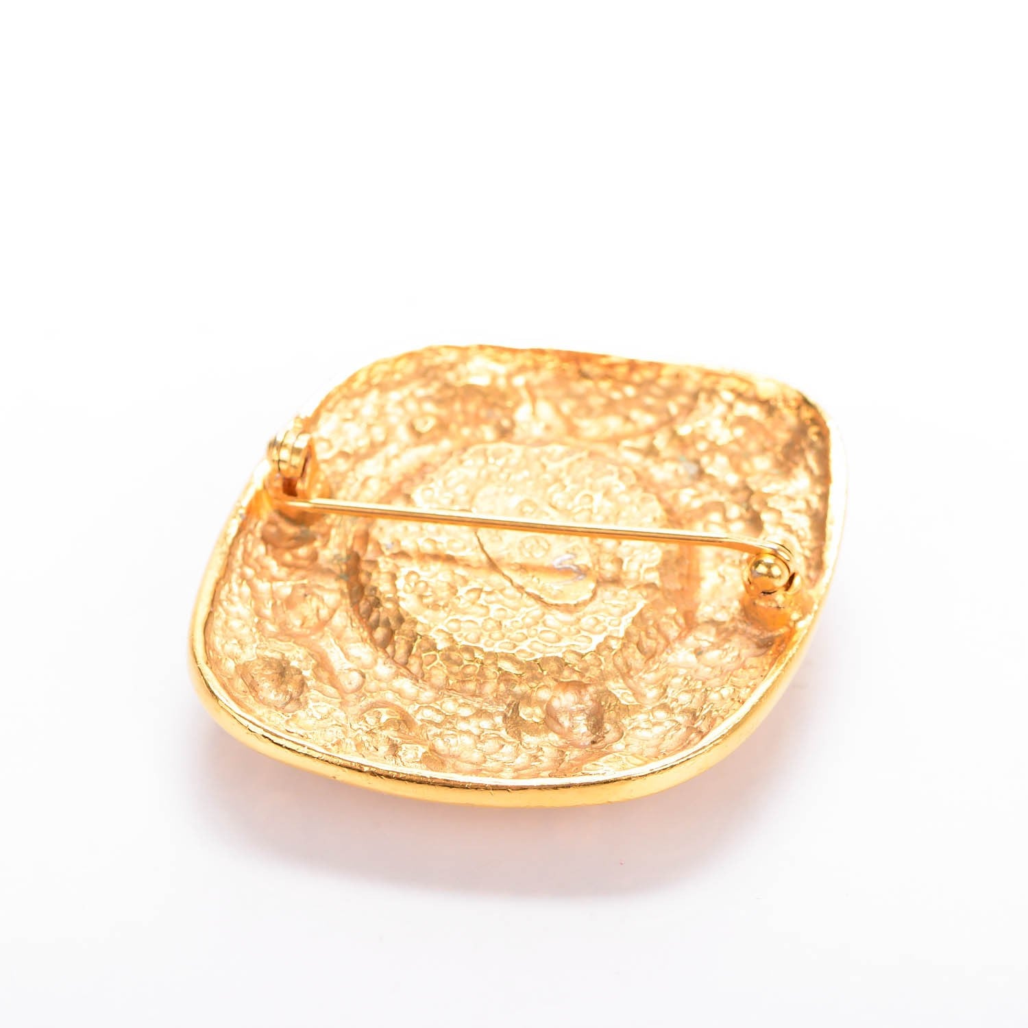 Chanel Pearl Brooch Gold 3 of 4