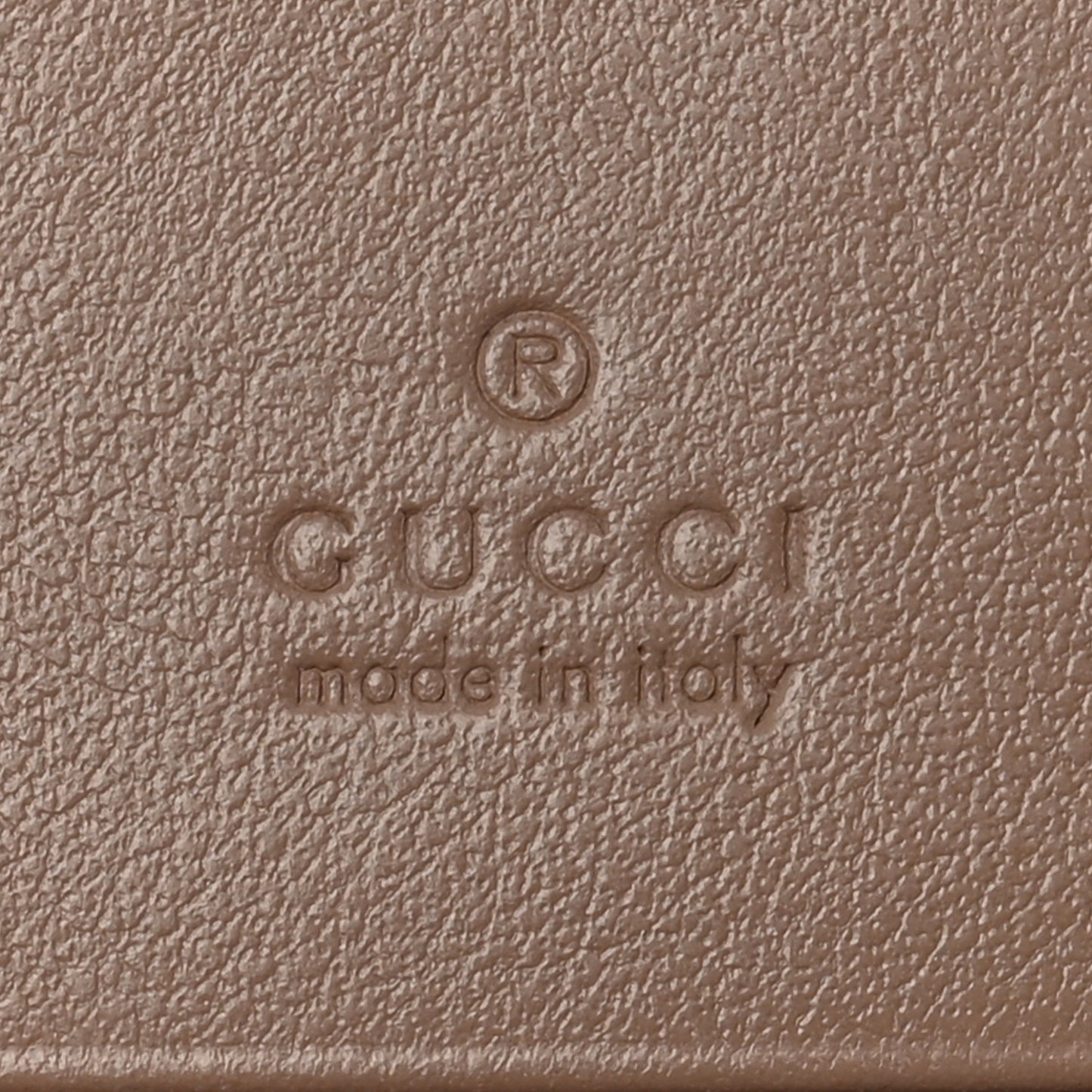 Calfskin Matelasse GG Marmont Card Case Wallet Porcelain Rose