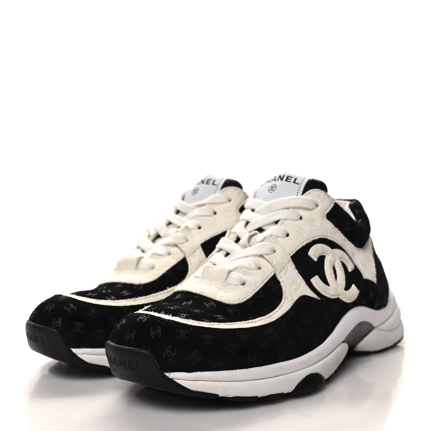 Suede Calfskin Printed CC Sneakers 38 White Black