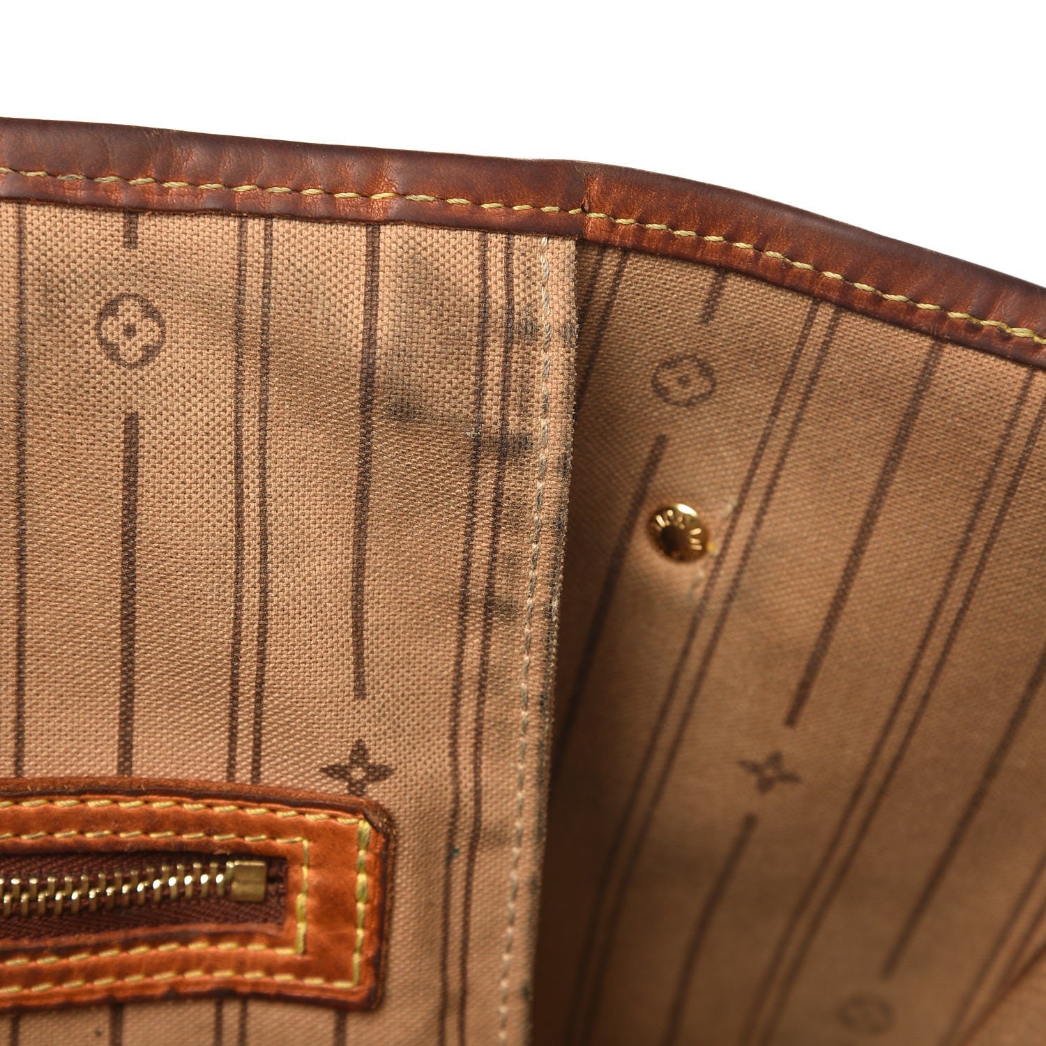 Louis Vuitton Monogram Neverfull MM 9 of 27