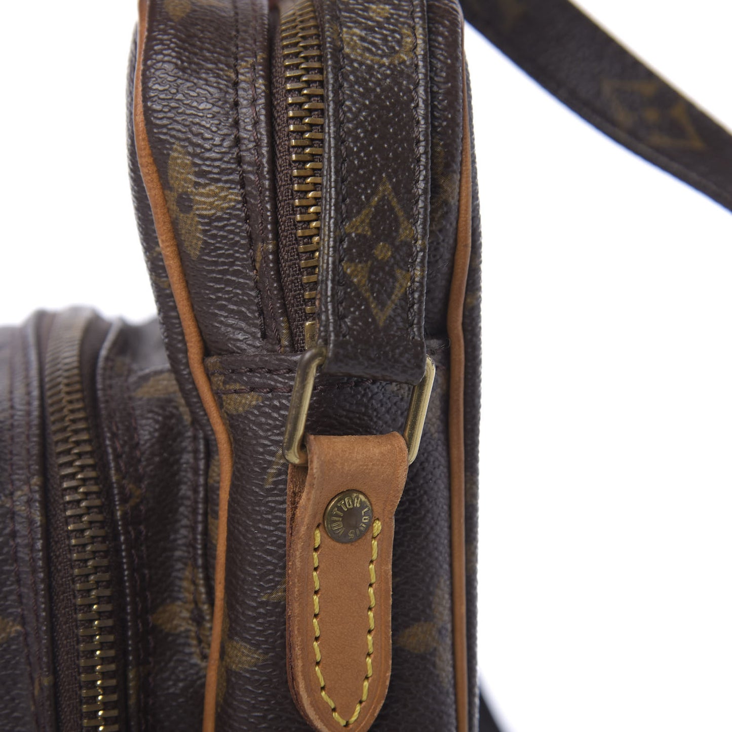 Monogram Amazone