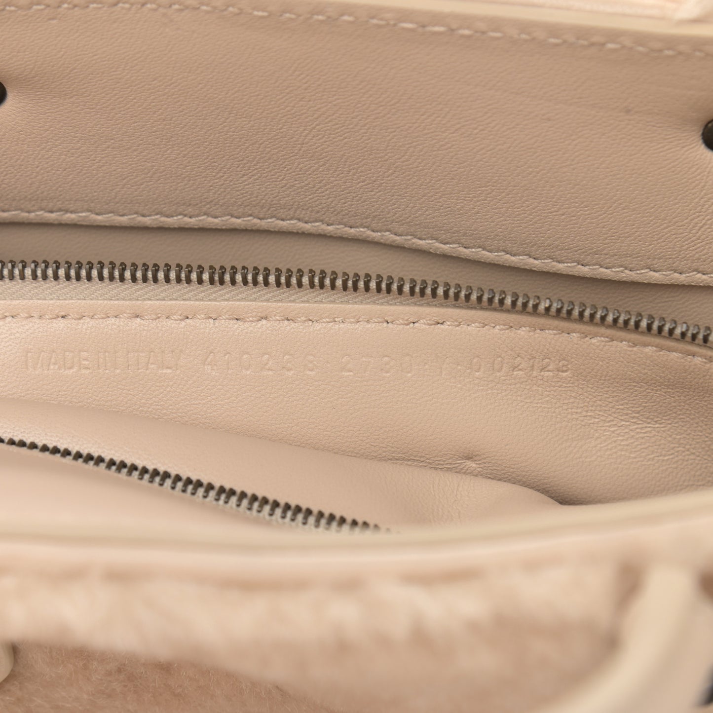 Merino Wool Papier A6 Zip Around Tote Beige Tapioca