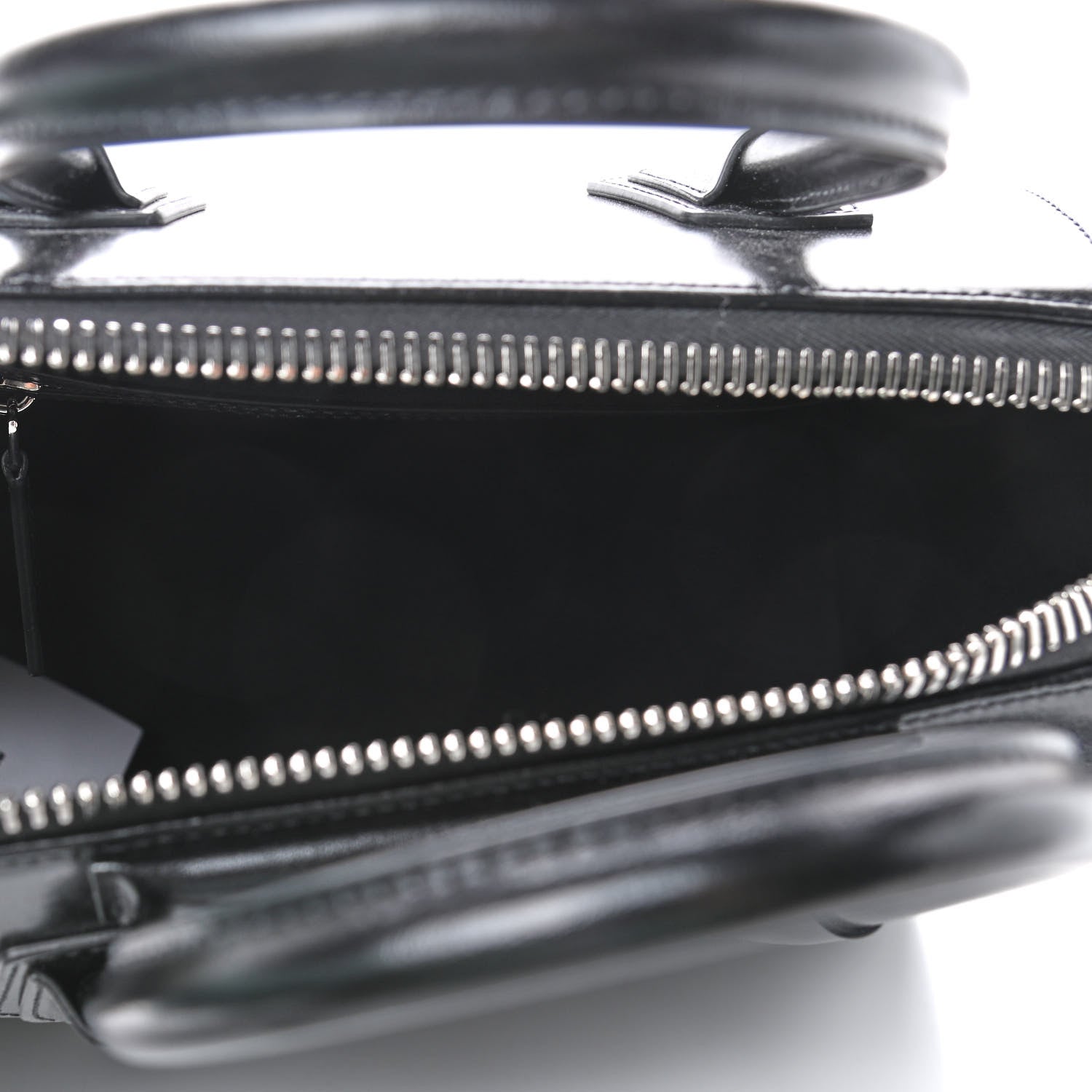 Givenchy Shiny Lord Calfskin Small Antigona Black 4 of 4