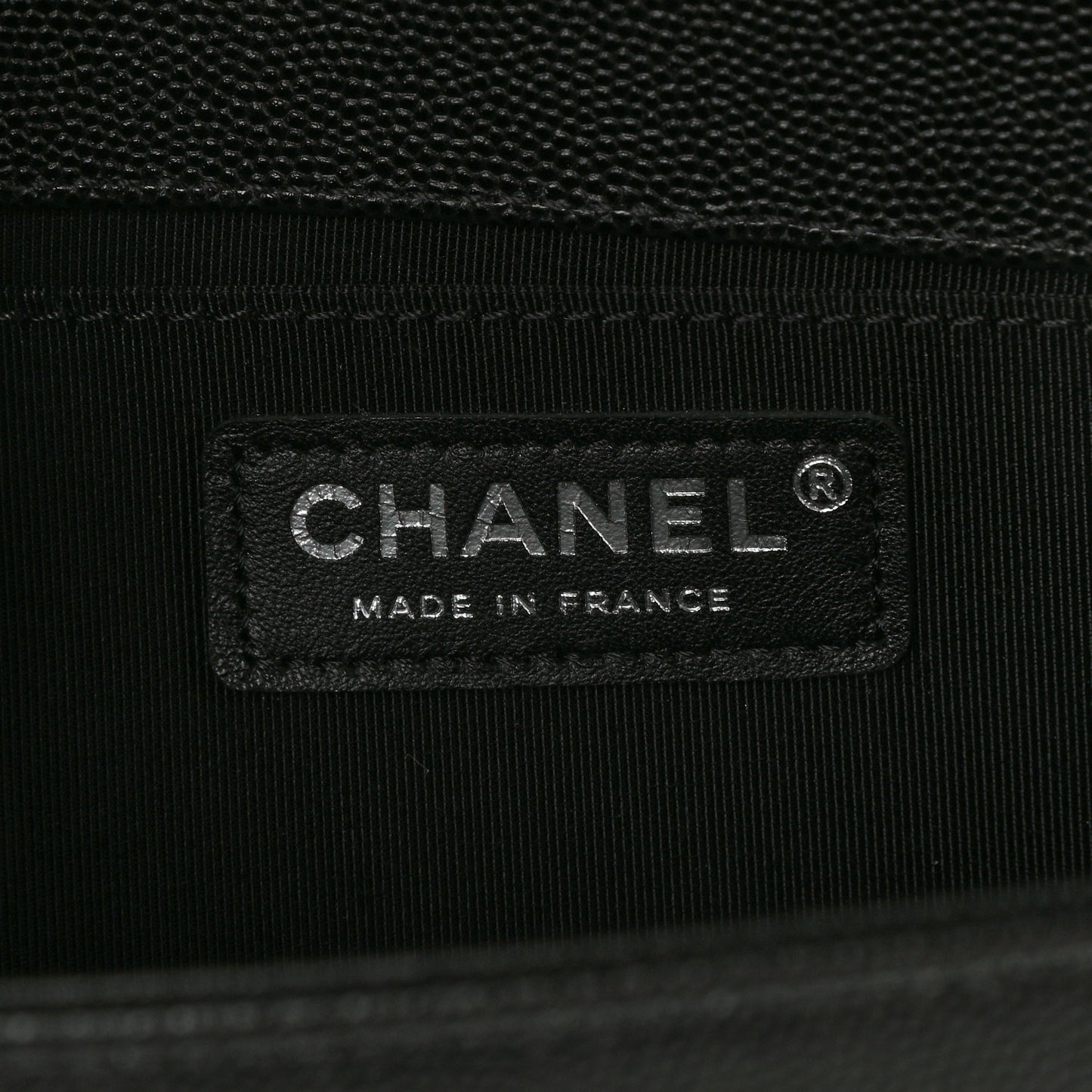 Caviar Quilted Medium Boy Flap Black