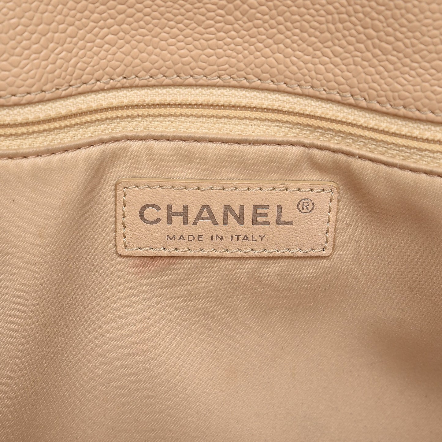 Caviar Quilted Grand Shopping Tote GST Beige Clair