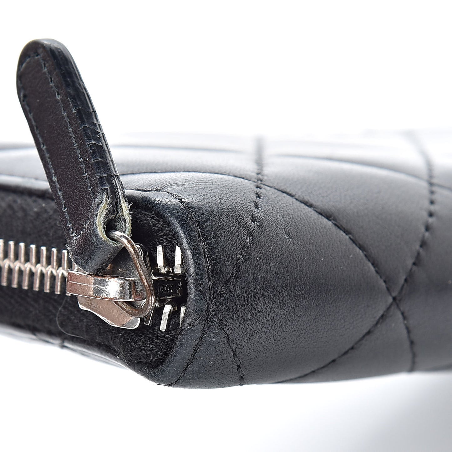 Lambskin Quilted Large Gusset Zip Around Wallet Black