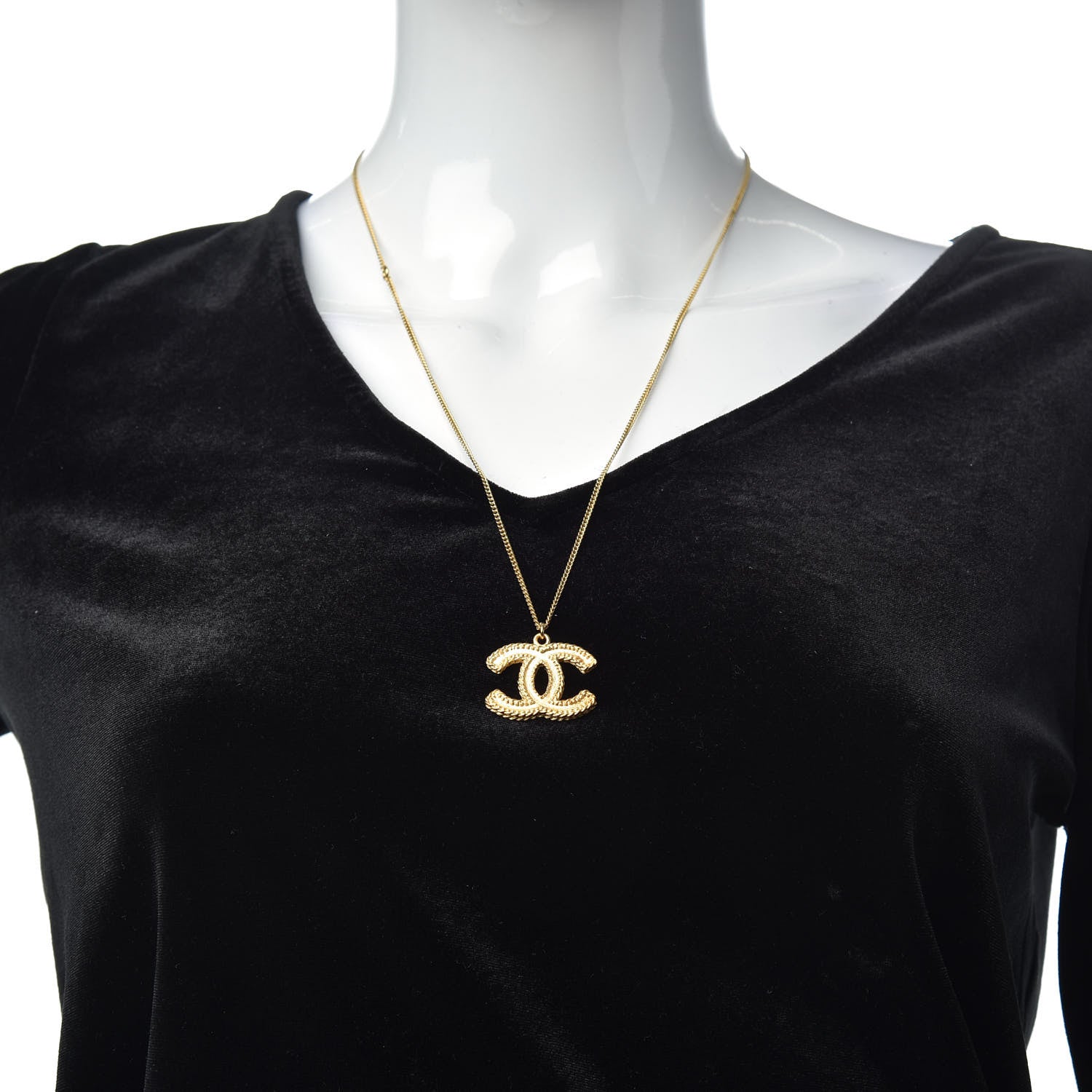 Chanel CC Necklace Matte Gold 2 of 5