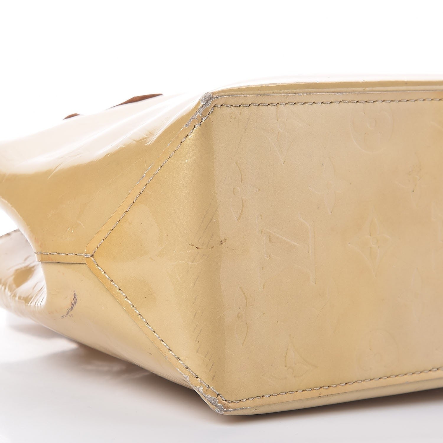 Louis Vuitton Vernis Reade PM Beige 24 of 25