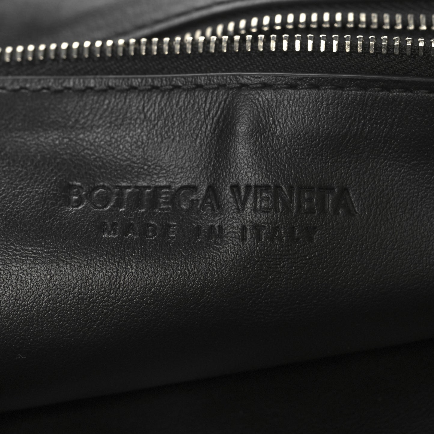 Nappa Intrecciato Medium Jodie Black