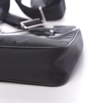 Prada Nylon Re-Edition 2005 Shoulder Bag Black 10 of 10