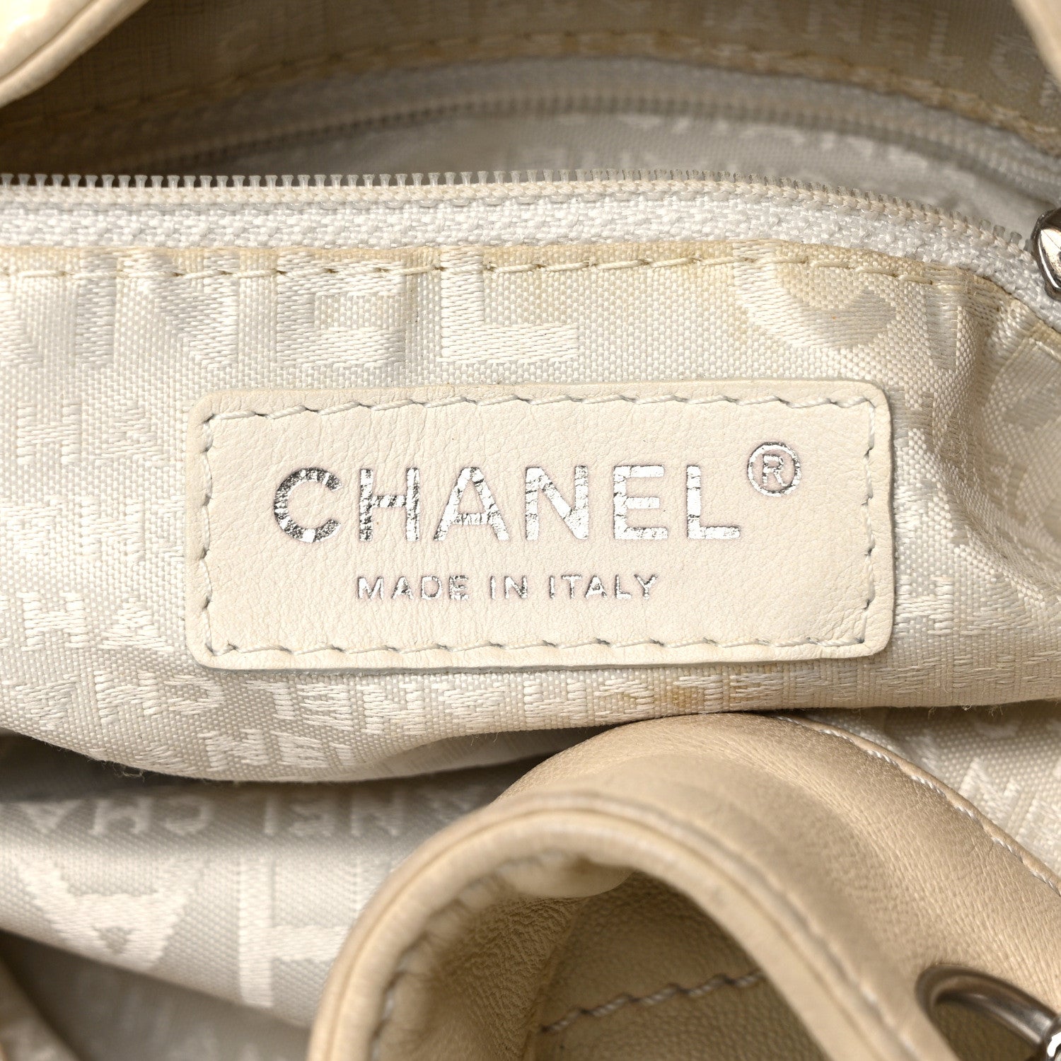 Chanel Lambskin Contrast Stitch Small Drawstring Tote Ivory 7 of 12
