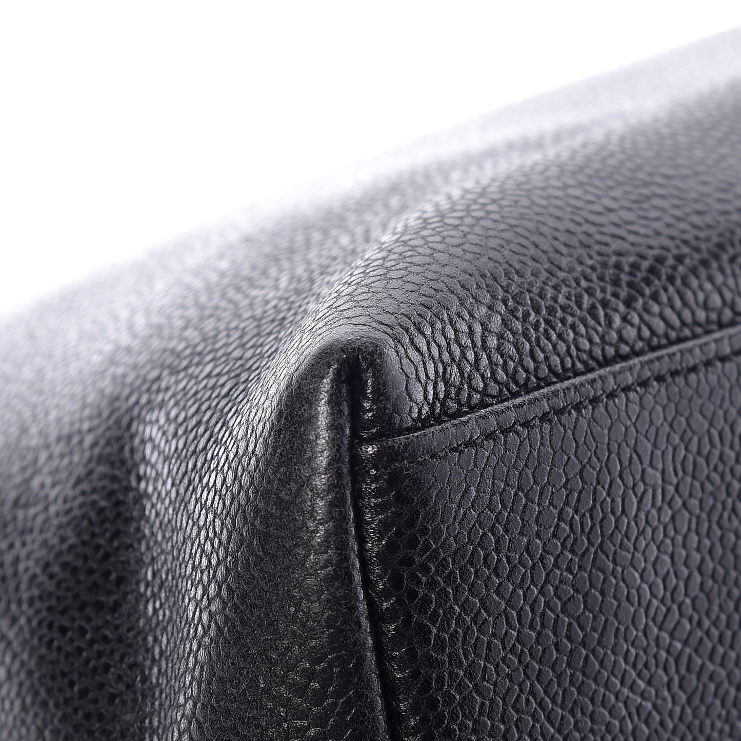 Caviar Flap Shoulder Bag Black