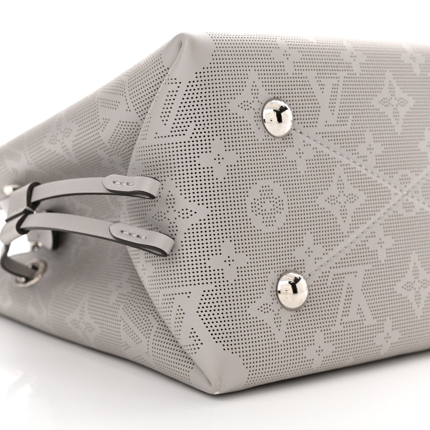 Louis Vuitton Reverse Mahina Bella Gris Souris 9 of 10