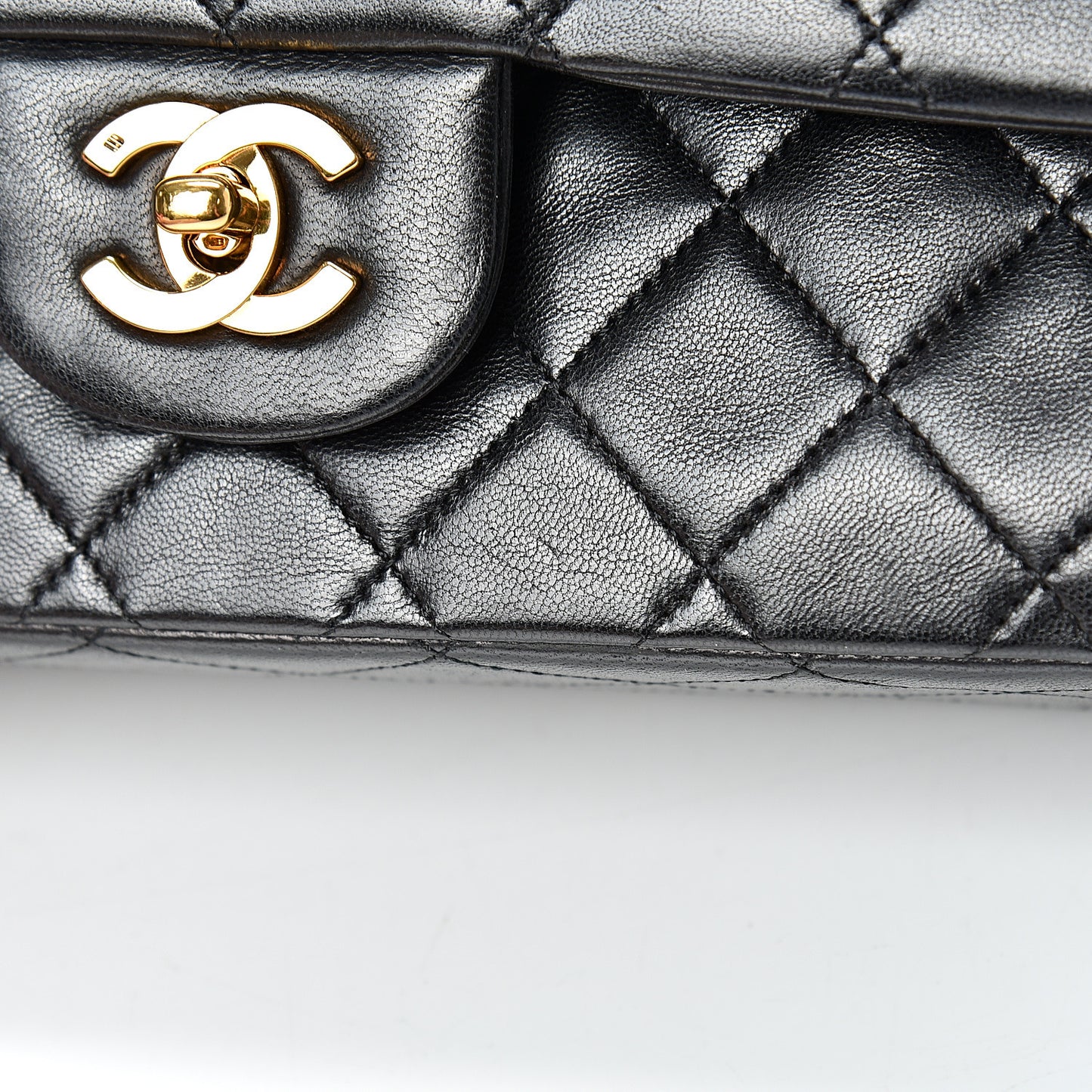 Lambskin Quilted Medium Double Flap Black