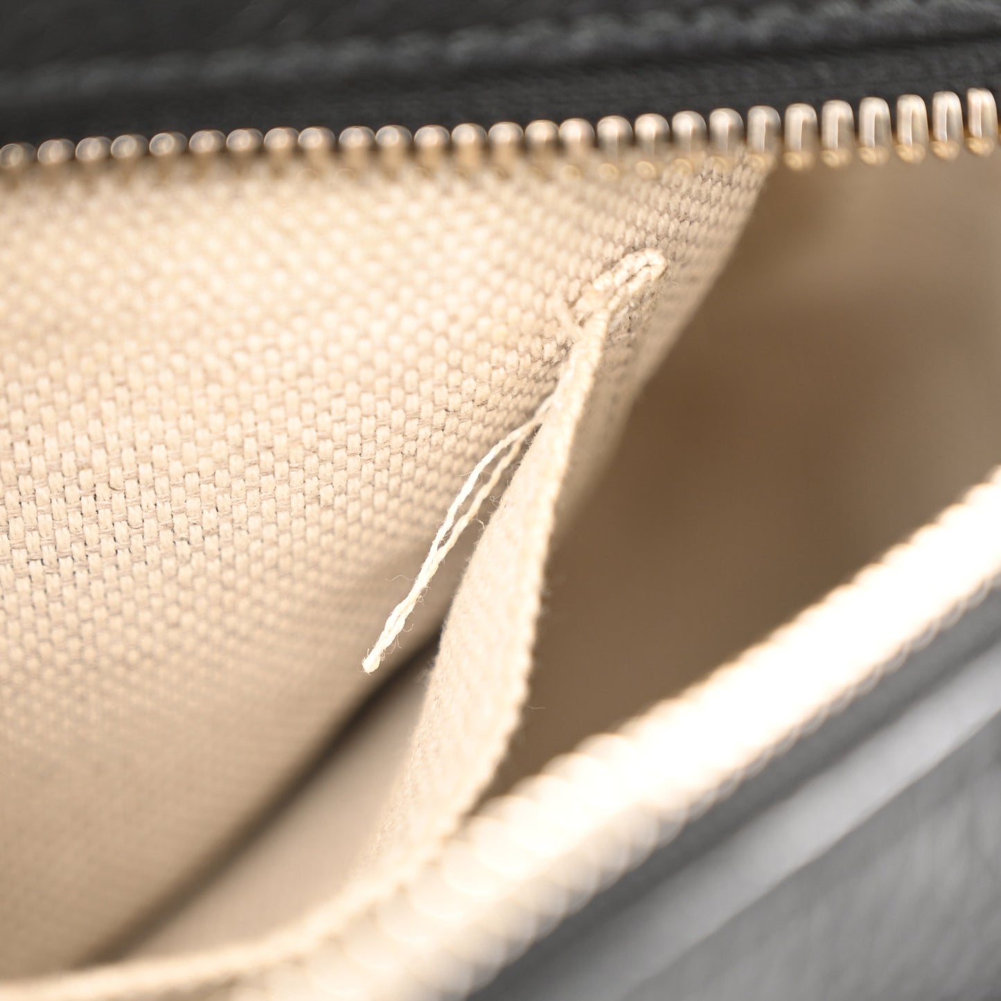 Pebbled Calfskin Small Soho Disco Bag Black