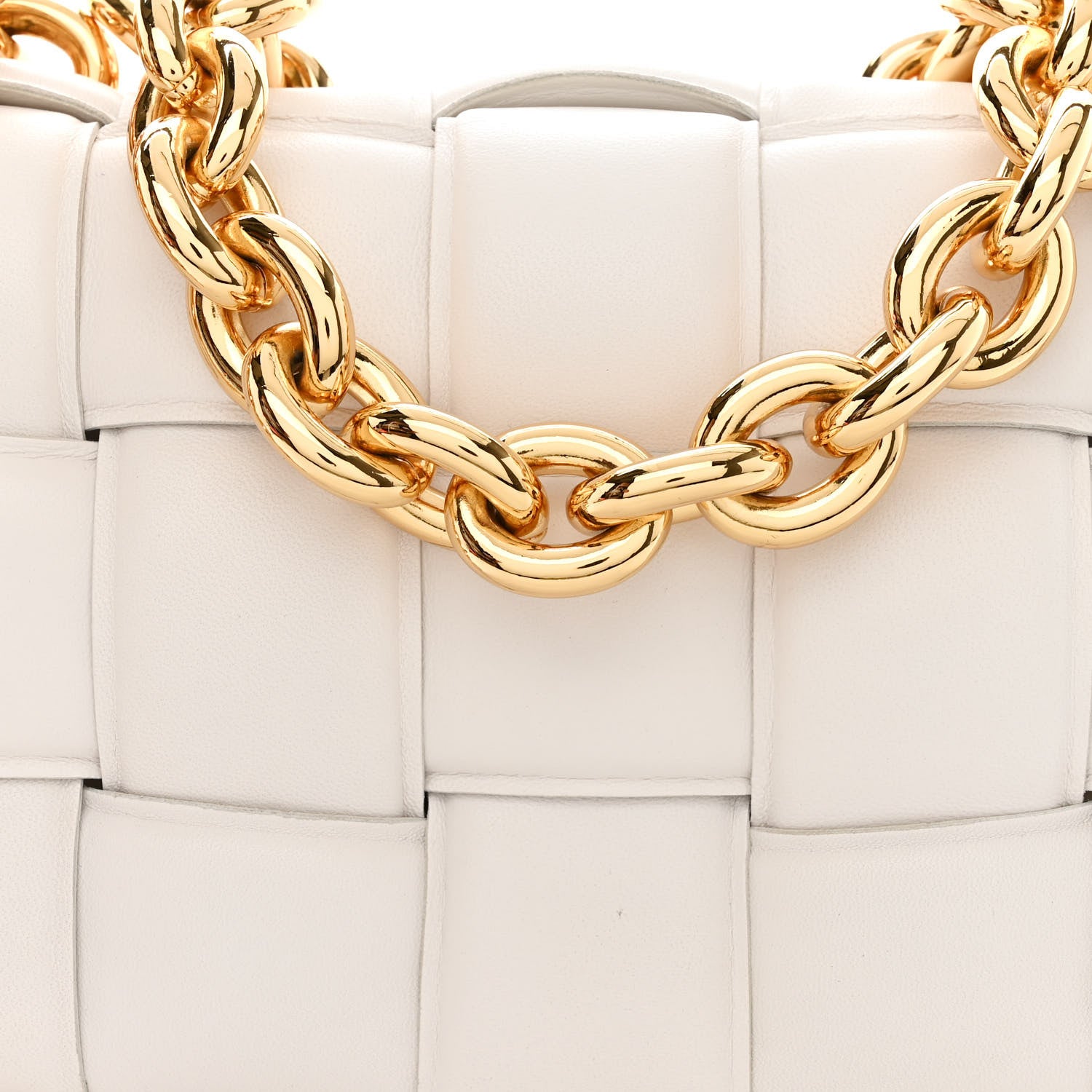 Bottega Veneta Lambskin Maxi Intreccio Padded Chain Cassette Crossbody Bag White 8 of 10